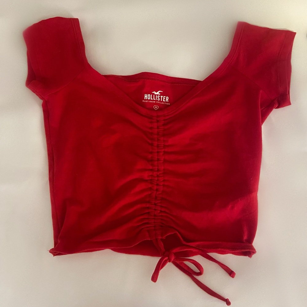 Hollister off the shoulder red crop top never worn